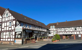 Hotel Orthwein -kostenfreie Parkplätze-